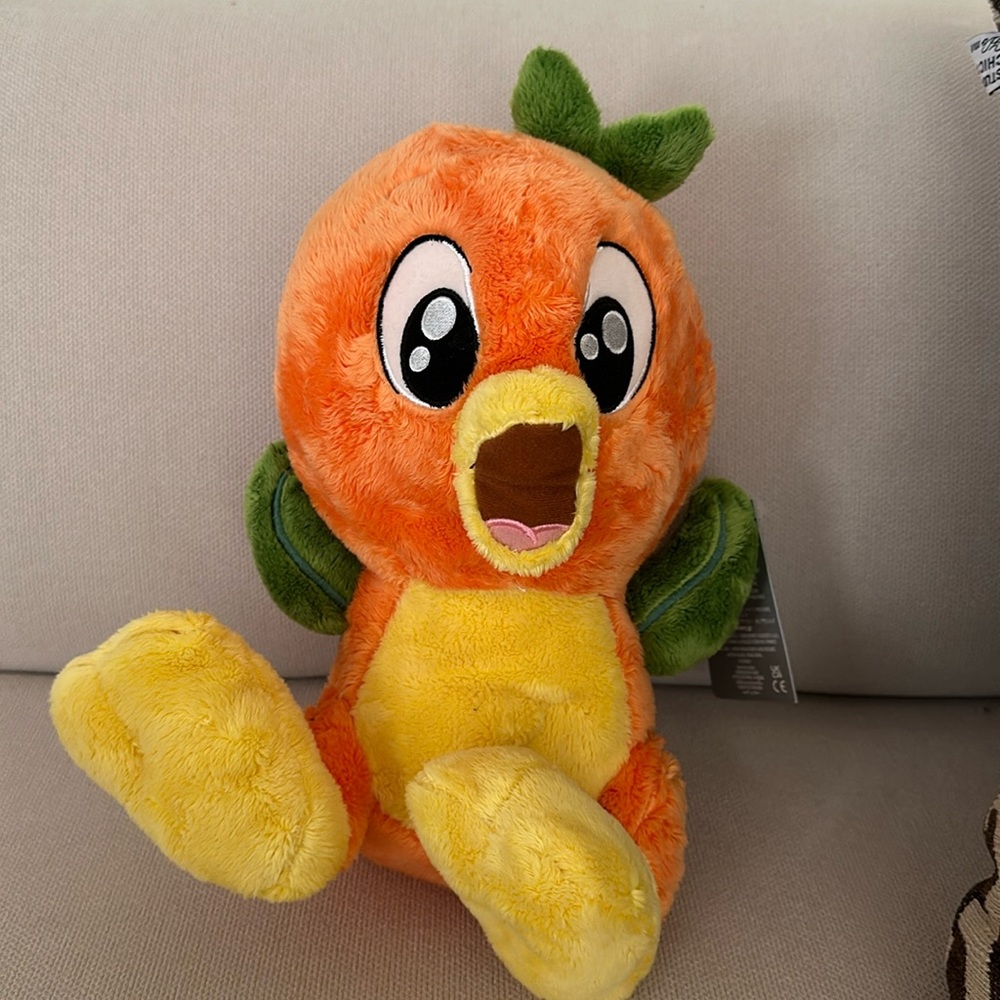 DISNEY PARKS ORANGE BIRD BIG FEET PLUSH NEW WITH TAG SCENTED 12”